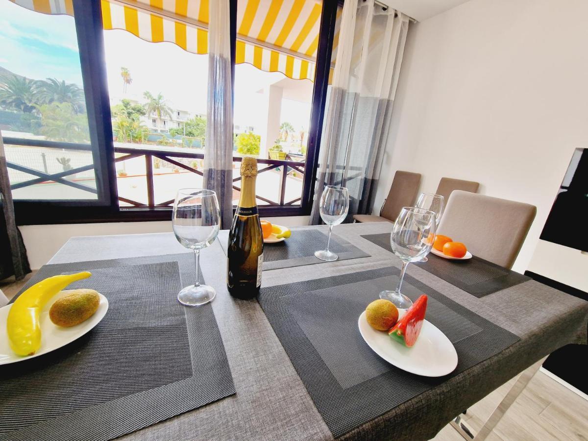 Luxury San Marino Apartment & Pool View Los Cristianos  Exterior photo