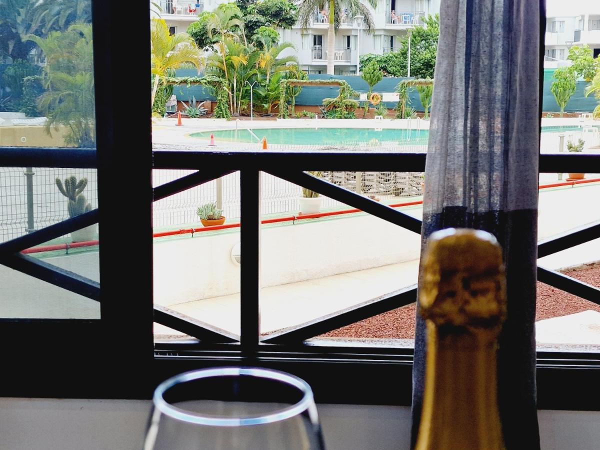 Luxury San Marino Apartment & Pool View Los Cristianos  Exterior photo