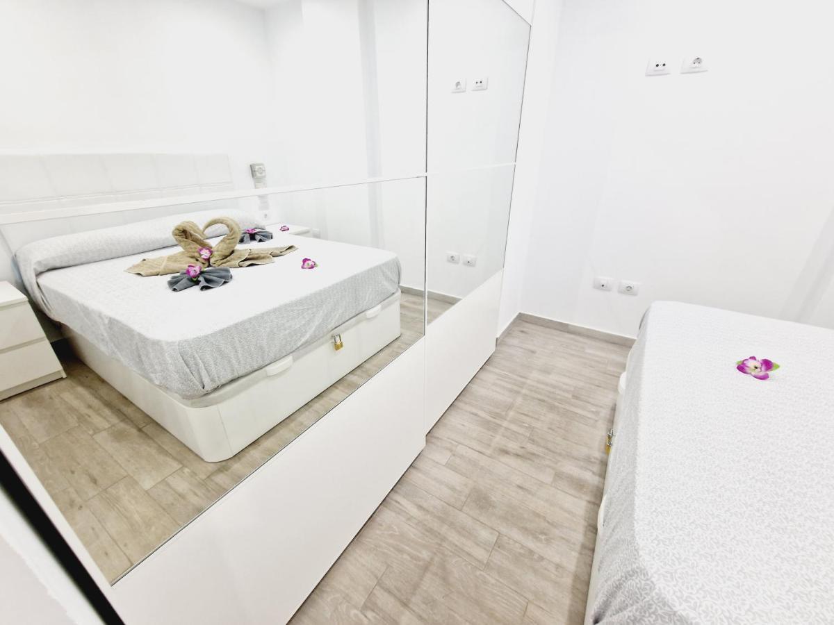 Luxury San Marino Apartment & Pool View Los Cristianos  Exterior photo